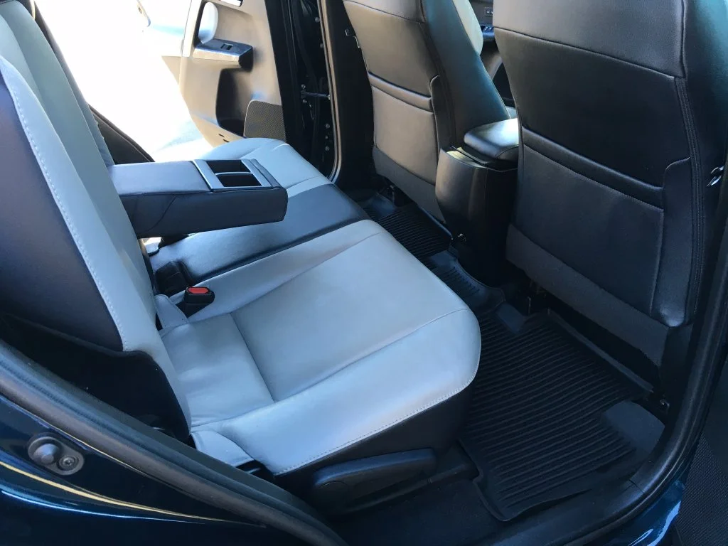 Used 2017 Blue Toyota Platinum image 28