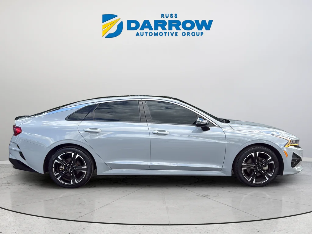 Used 2023 Gray Kia GT-Line image 6