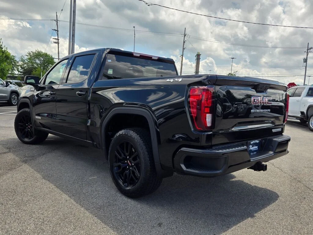 Used 2024 Black GMC Elevation image 13