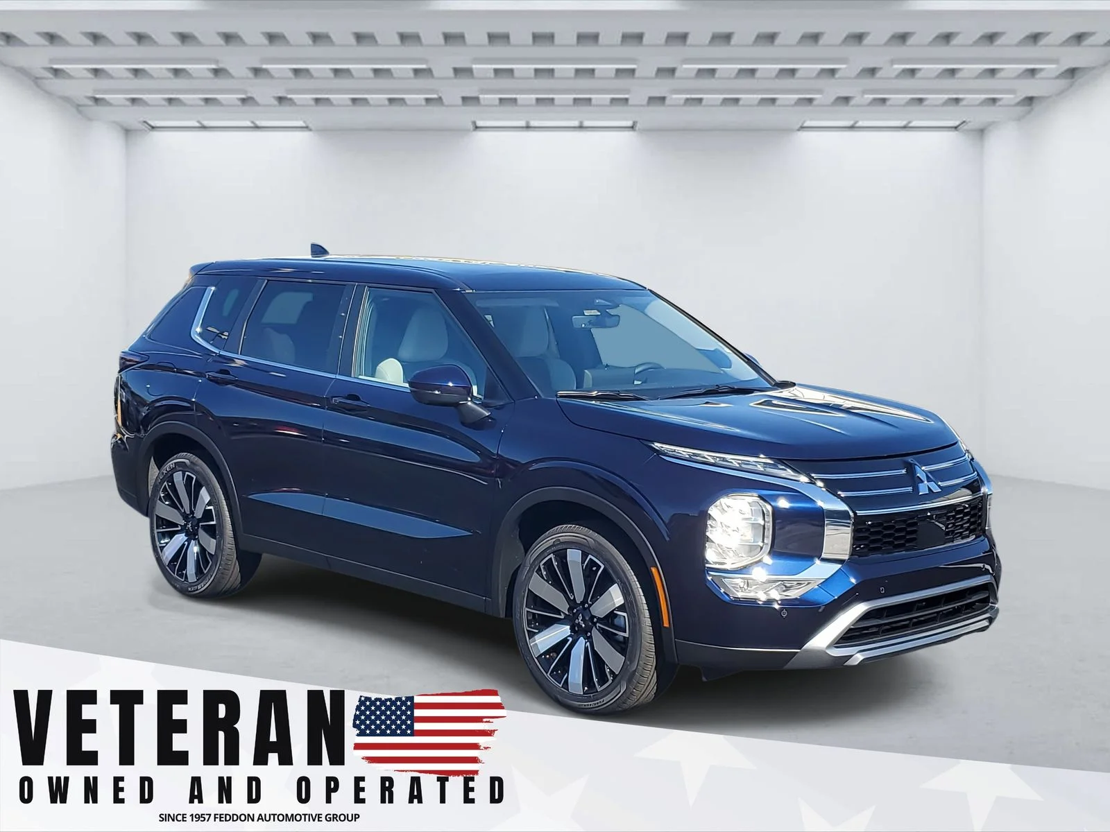 2025 Mitsubishi Outlander SE 2WD's photo
