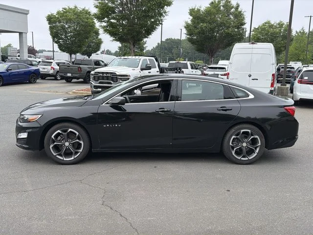 Used 2023 Black Chevrolet LT image 10