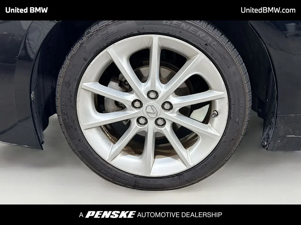 Used 2012 Obsidian Lexus 200h Premium image 2
