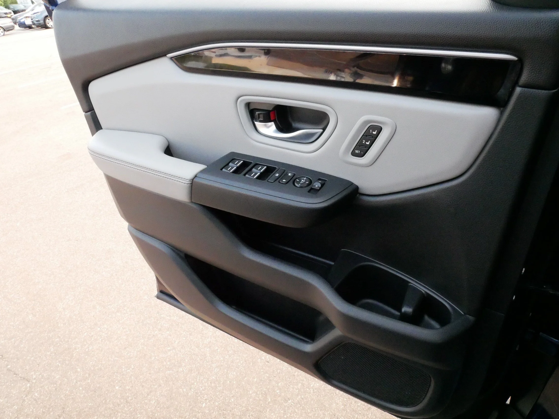 2023 Honda Pilot EX-L - Photo 28