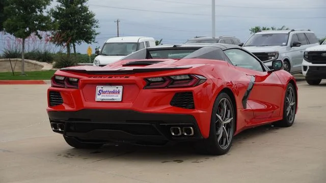 Used 2022 Red Chevrolet Stingray image 9