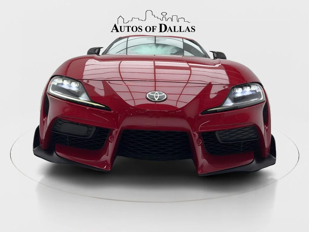 Used 2022 Red Toyota 3.0 image 5
