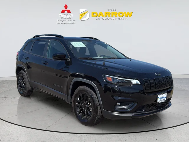 Used 2023 Black Jeep Altitude image 7