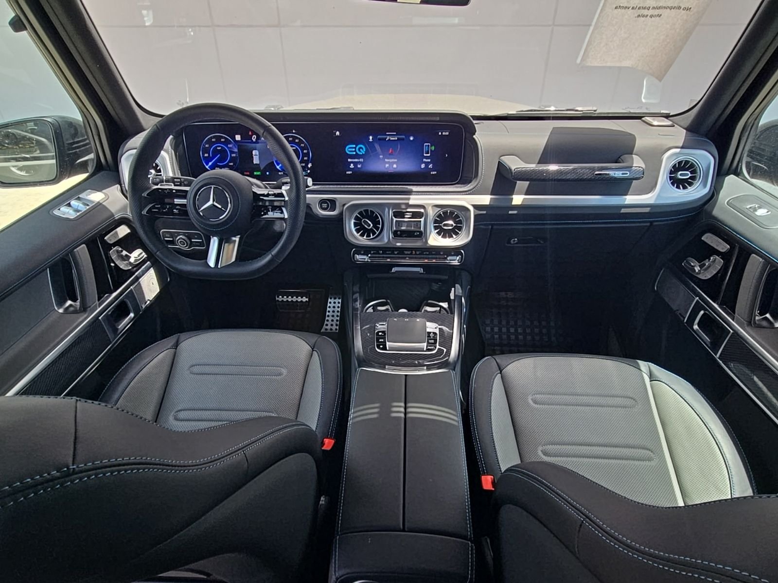 Certified Used 2025 Gray Mercedes-Benz G 580 image 9