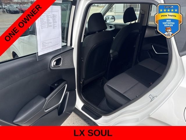 2025 Kia Soul LX - Photo 16
