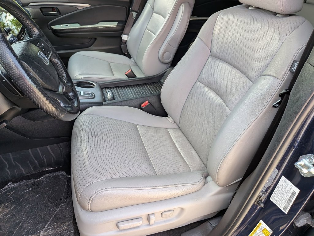 Used 2023 Blue Honda EX-L image 16