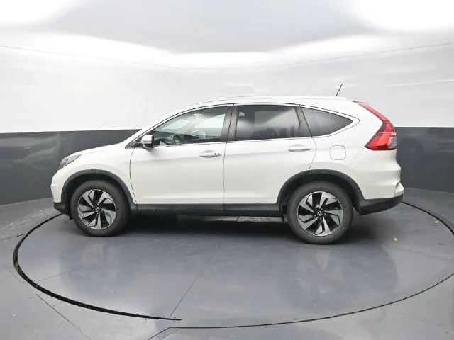 Used 2016  Honda Touring image 6
