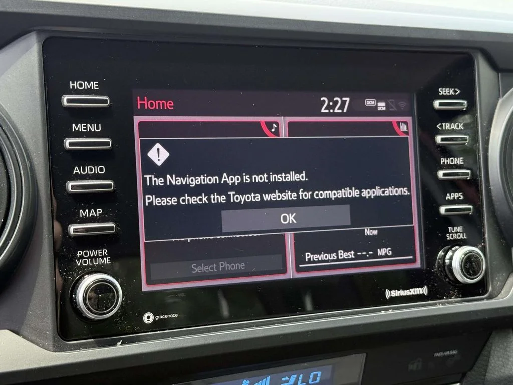 Used 2022 Red Toyota SR image 3