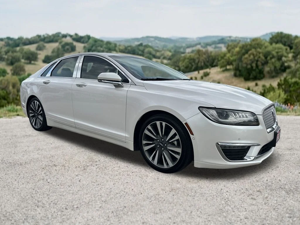 2020 Lincoln MKZ Hybrid Reserve I FWD's photo