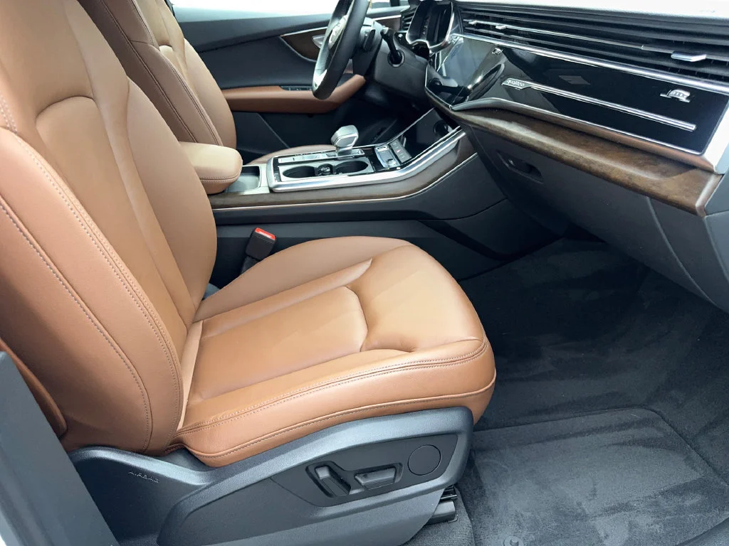 Used 2025 White Audi 45 Premium image 51