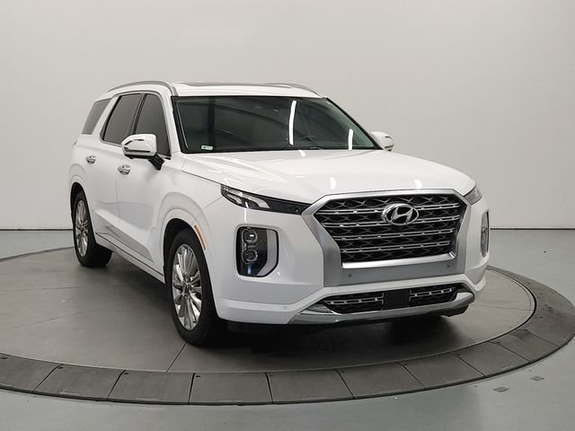 Used 2020 White Hyundai Limited image 3