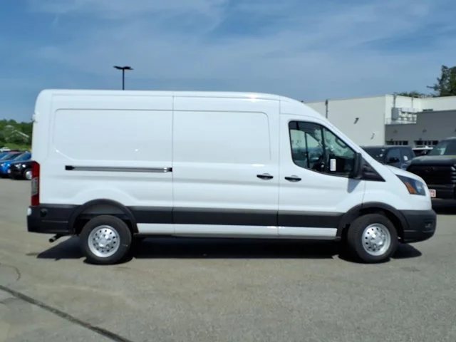 New 2026 Oxford White Ford Base image 23