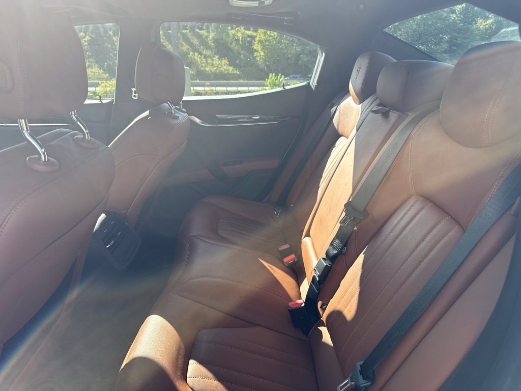 Used 2022  Maserati Modena Q4 image 8
