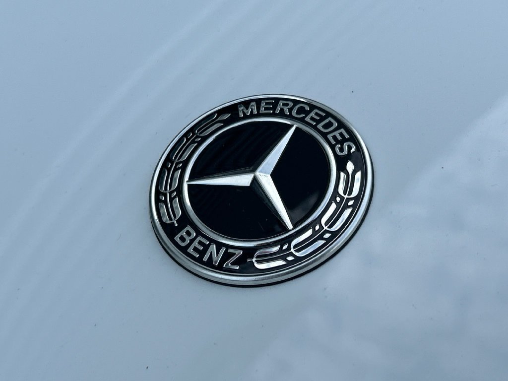 New 2027 Polar White Mercedes-Benz E 350 image 30
