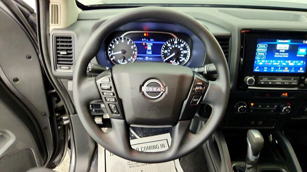 Used 2022 Gun Metallic Nissan King Cab 4x2 S Automatic image 12