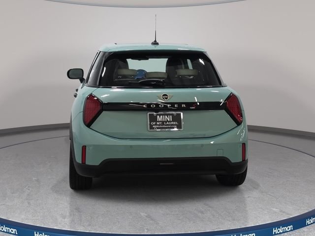Used 2026 Green MINI Iconic image 7