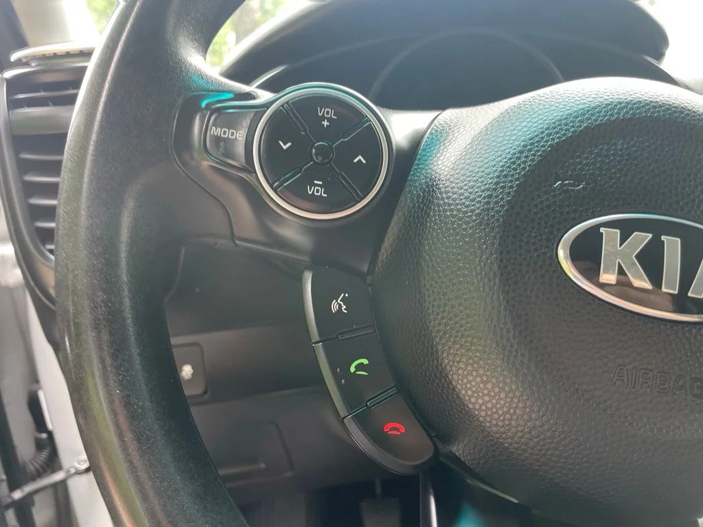 Used 2016 Bright Silver Kia Base image 11