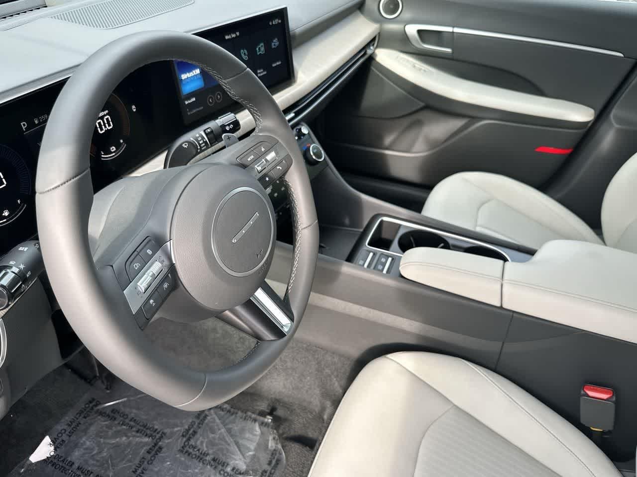 New 2025 Carbon Blue Hyundai SEL image 42