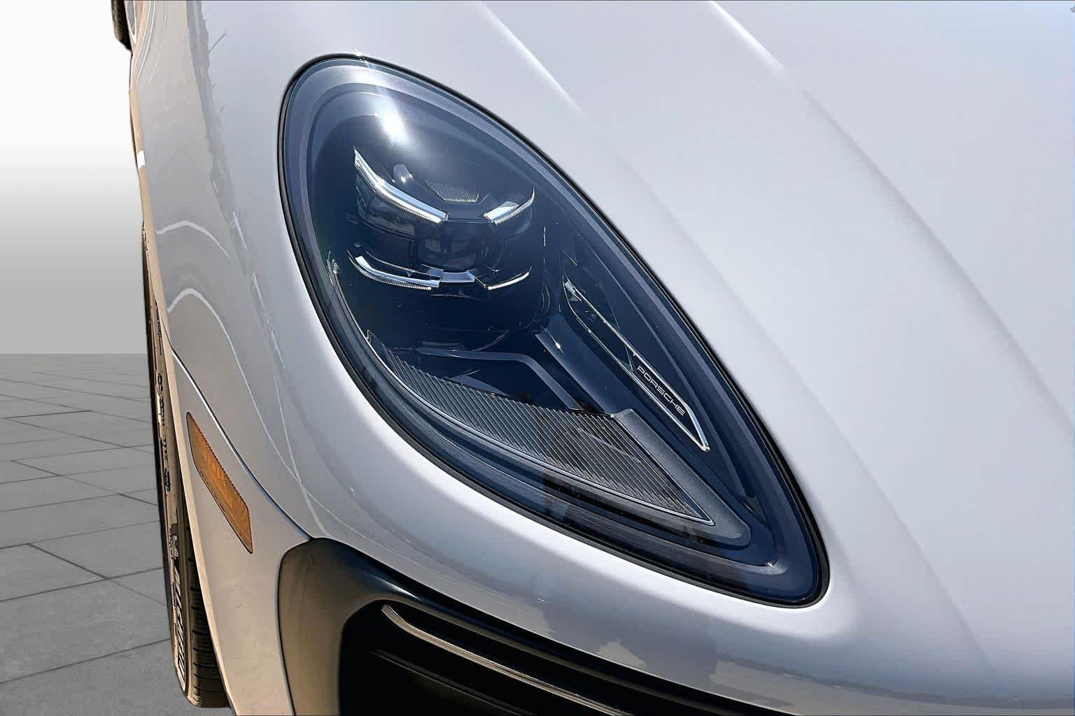 Used 2023 Volcano Grey Metallic Porsche  image 28