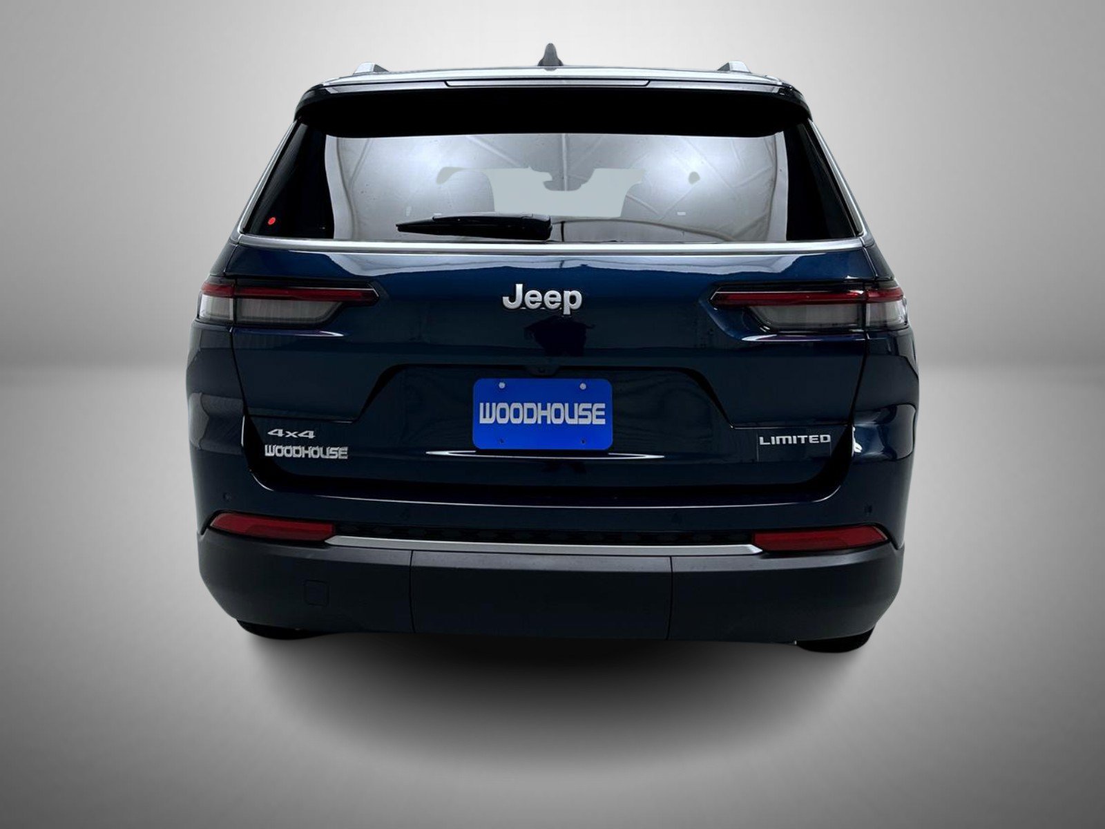 New 2027 Fathom Blue Pearl-Coat Paint Jeep Limited image 6