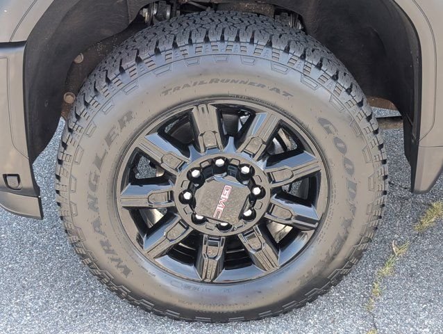 Used 2024 Silver GMC AT4 image 12