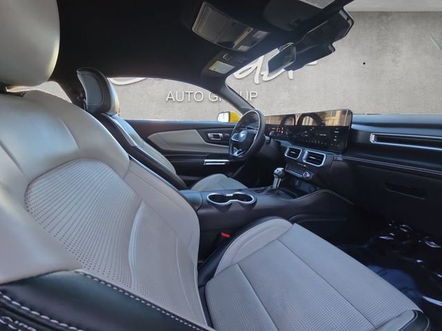 2024 Ford Mustang EcoBoost Premium - Photo 25