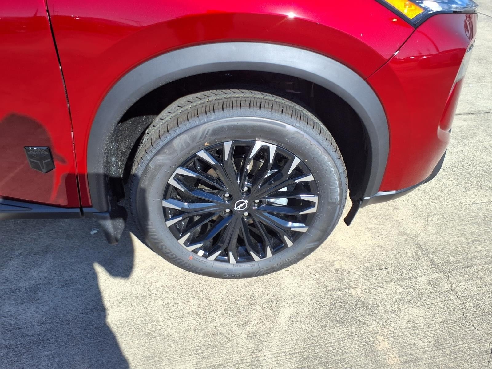 2026 Nissan Rogue photo 5 of 26