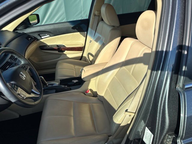 Used 2010 Gray Honda EX-L image 11