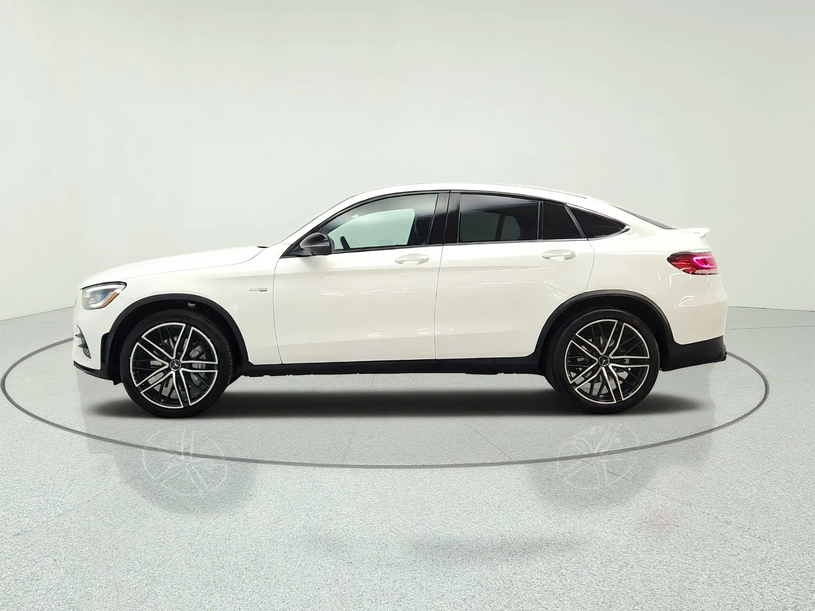 Used 2023 Polar White Mercedes-Benz AMG® GLC 43 4MATIC Coupe image 8