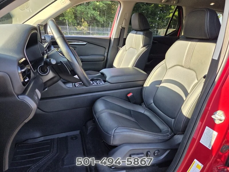 Used 2024 Radiant Red Metallic II Honda EX-L 7 PASSENGER image 9