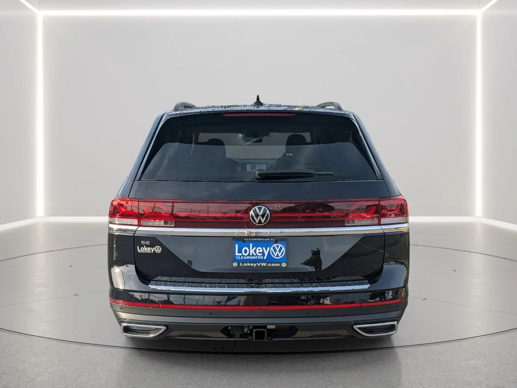 New 2026 Black Volkswagen 2.0T SE w/Technology image 5