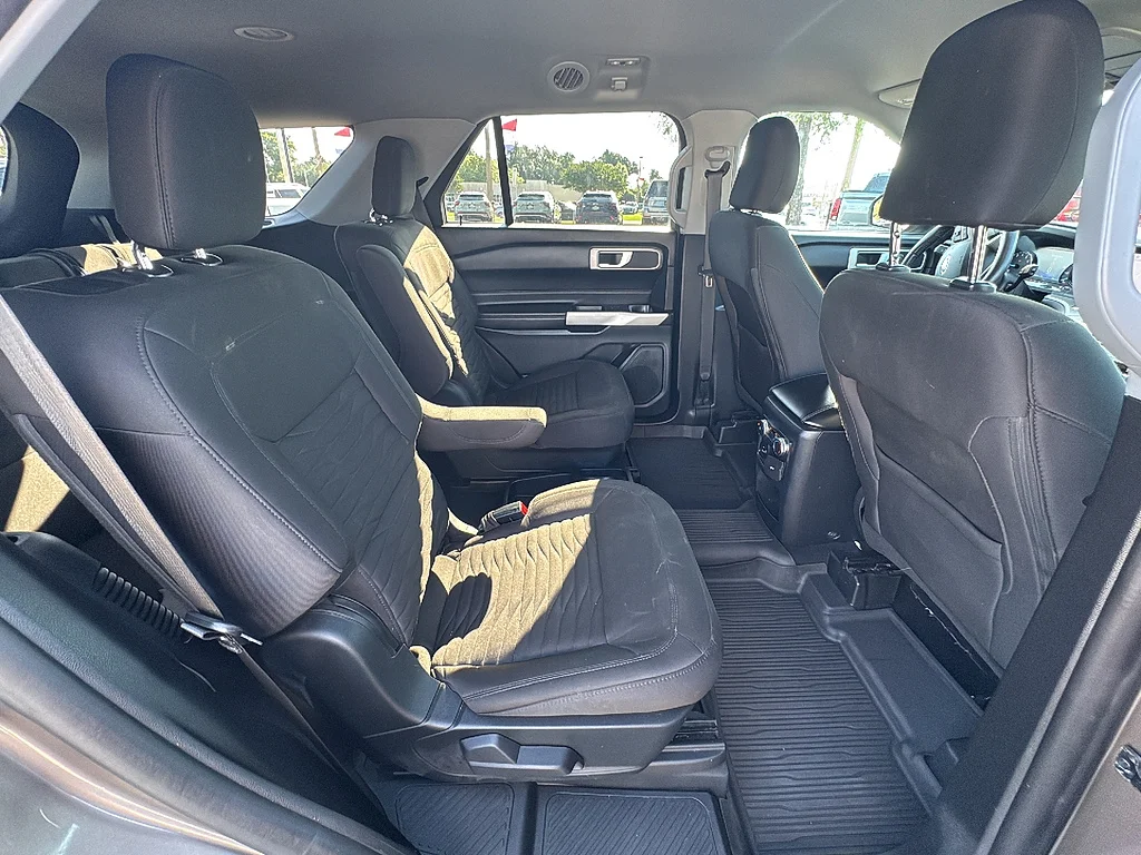 Used 2021 Stone Gray Ford  image 16