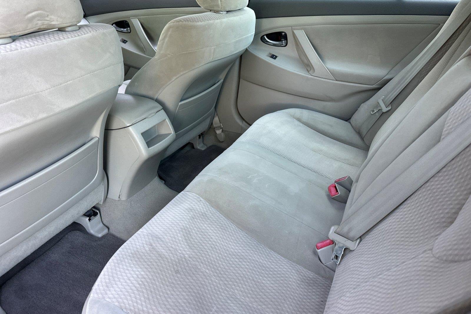 Used 2010 Super White Toyota SE image 11