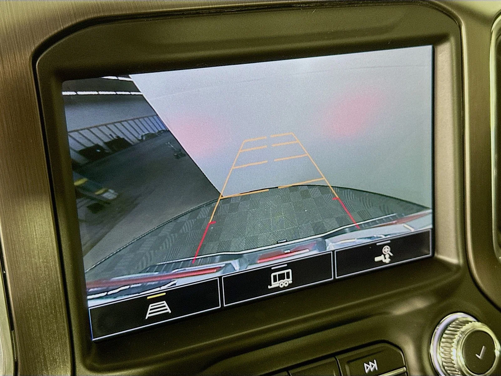 Used 2022 Summit White GMC AT4 image 15