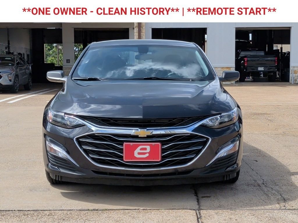 Used 2022 Gray Chevrolet LS image 2
