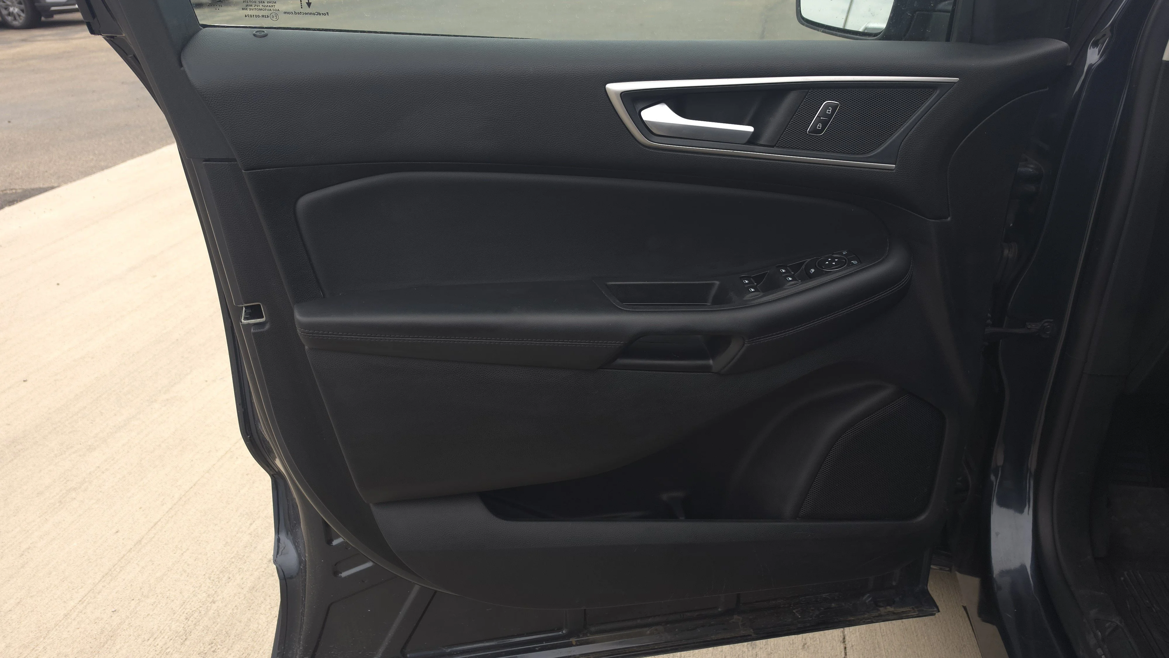 Used 2024 Blue Ford SEL image 14