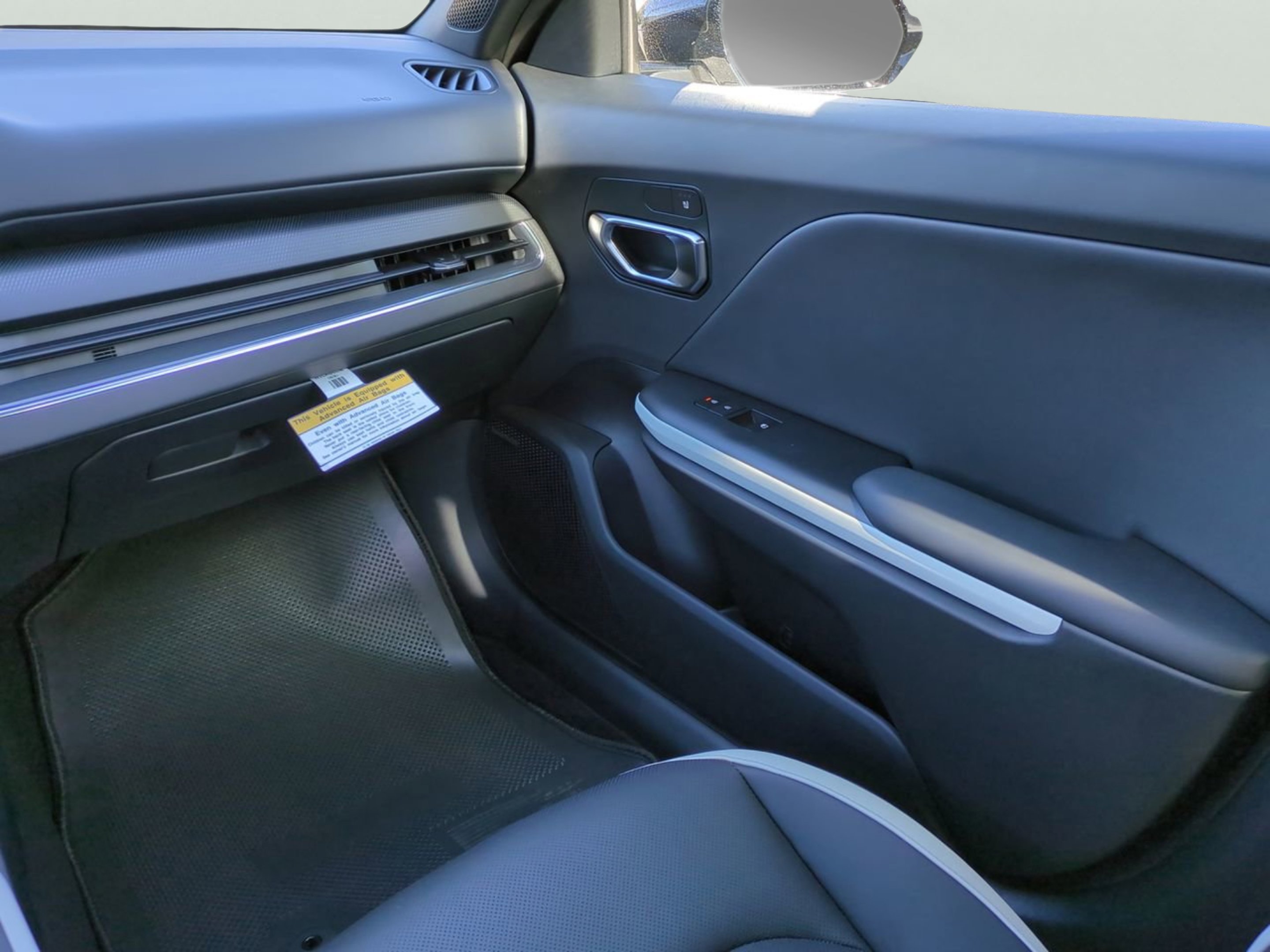 New 2025 Snow White Pearl Kia GT-Line Turbo image 18