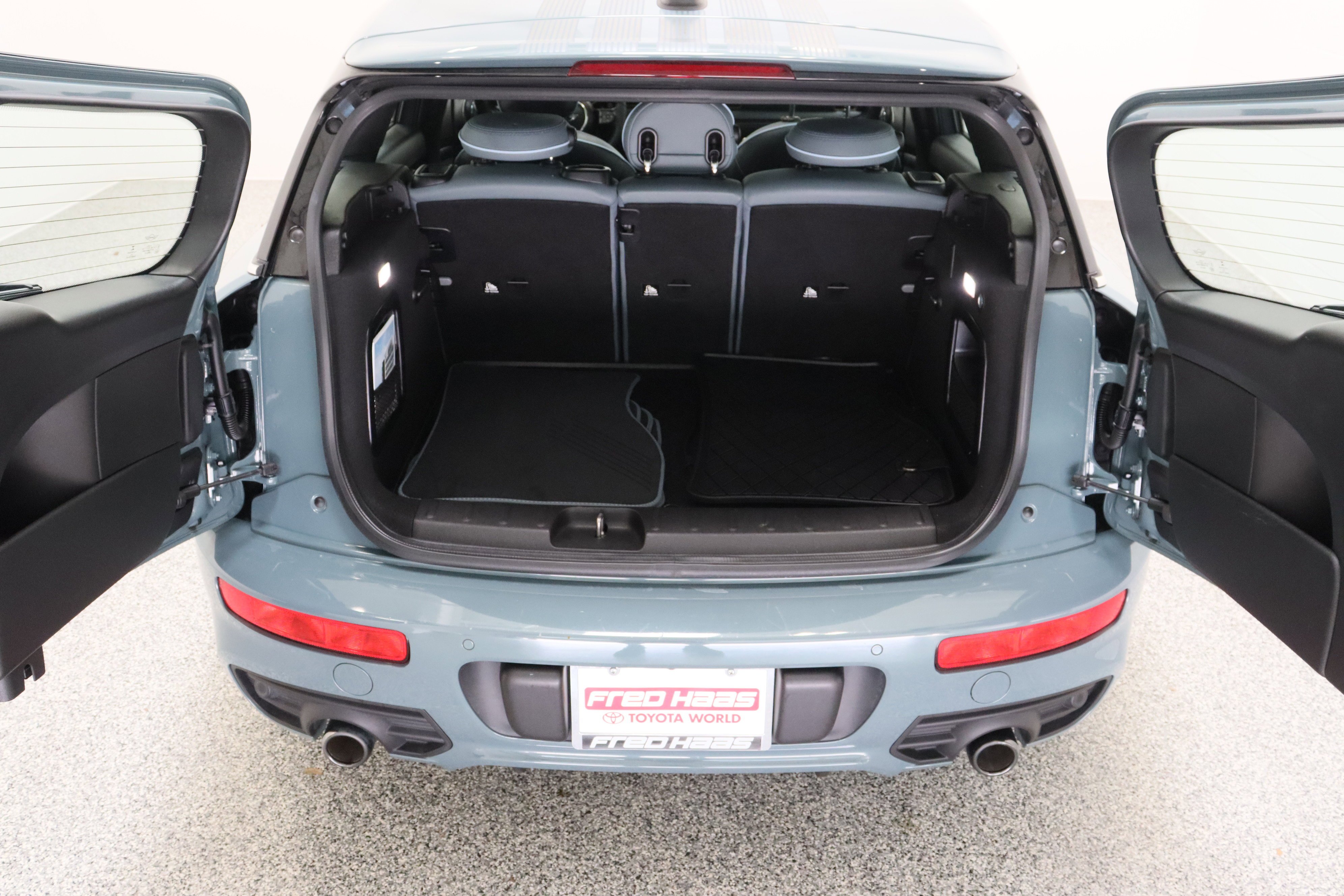 Used 2023 Sage Green Metallic MINI Cooper S 2.0T image 35