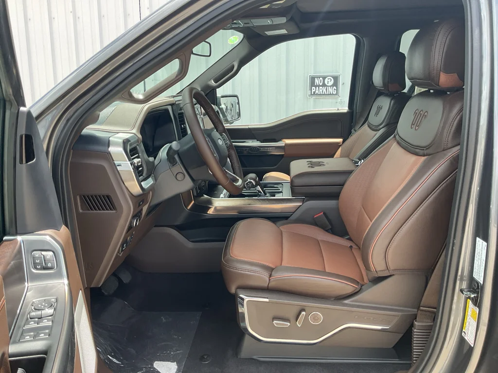 New 2026 Gray Ford King Ranch image 13