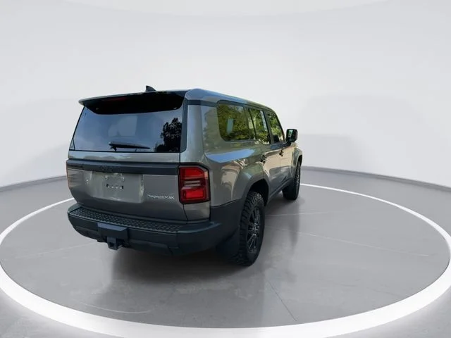 Used 2025  Toyota 1958 image 7