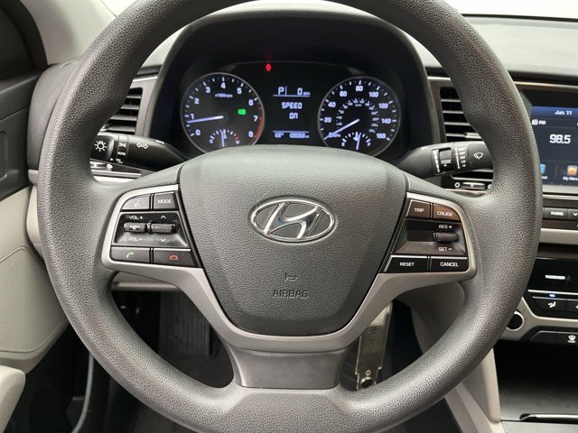 Used 2017 Shale Gray Metallic Hyundai SE image 10