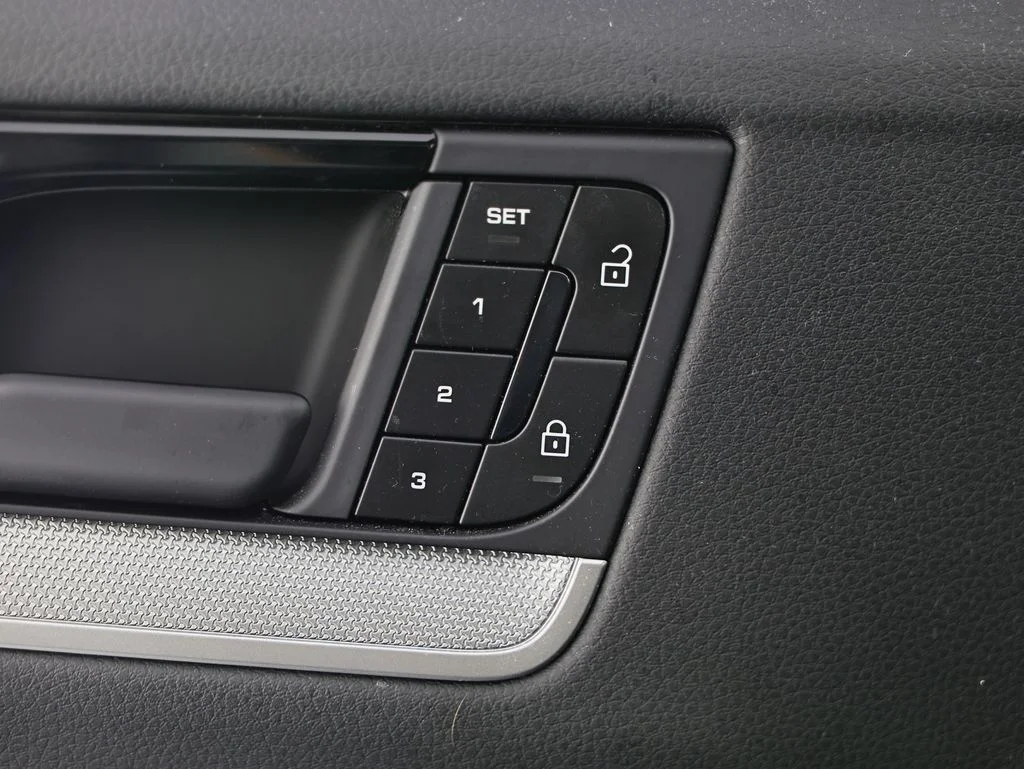 Used 2024 Gray Porsche  image 19