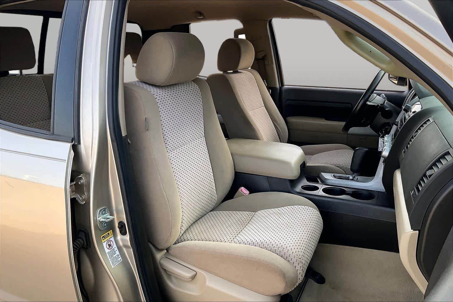Used 2008 Desert Sand Mica Toyota SR5 image 7