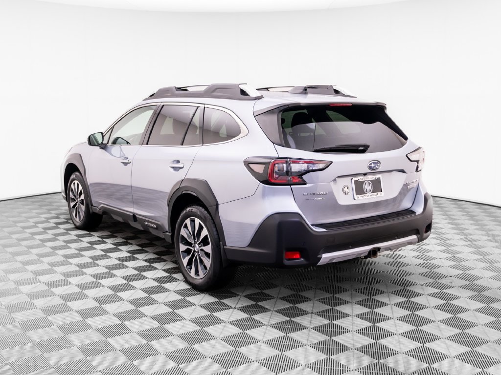 Used 2024 Ice Silver Metallic Subaru Touring image 4