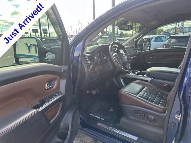 Used 2016 Blue Nissan Platinum Reserve image 11