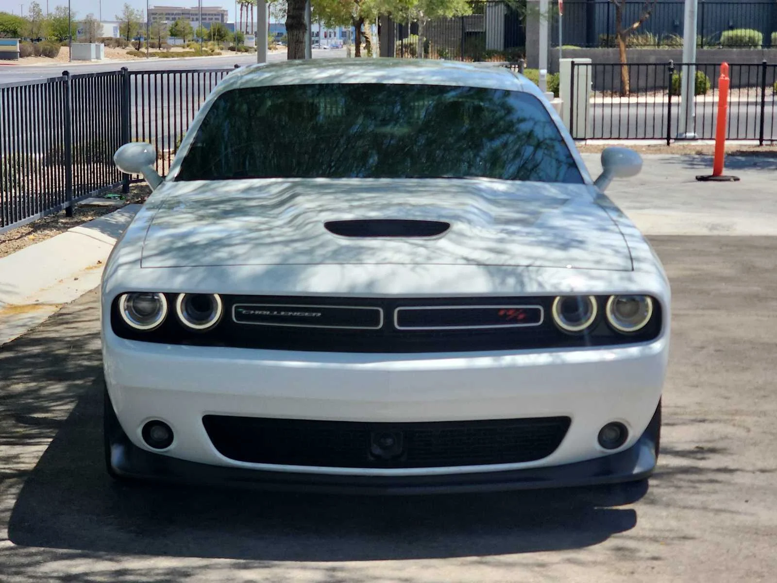 Used 2023 White Knuckle Clearcoat Dodge R/T image 3