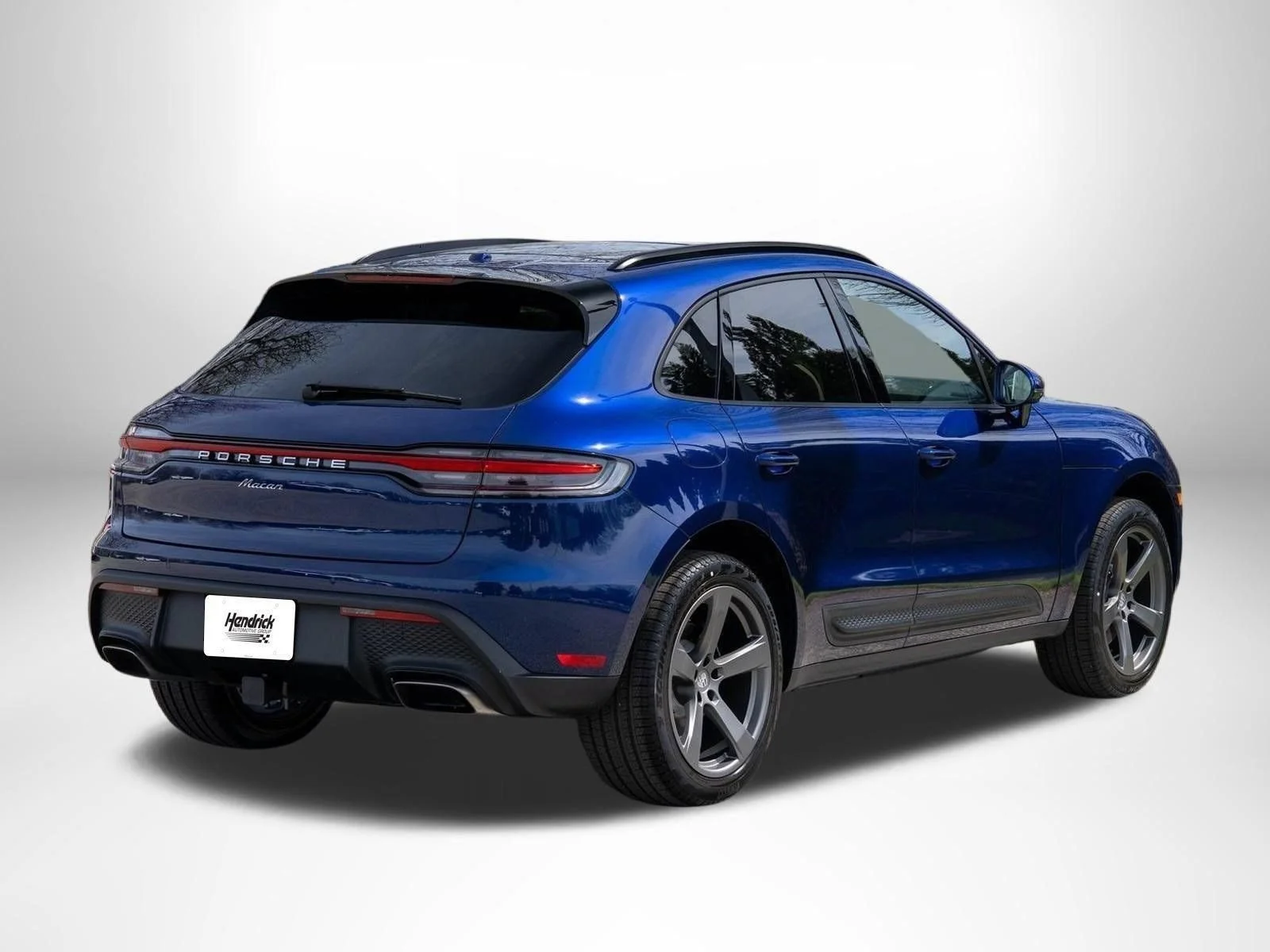 New 2026 Gentian Blue Metallic Porsche Base image 8